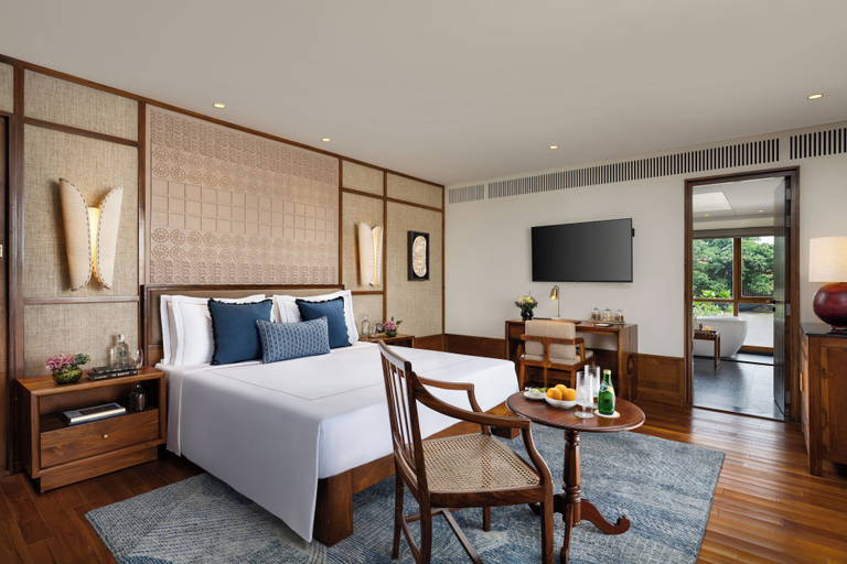 Room 4, Taj Ganga Kutir Resort & Spa, Raichak, South 24 Parganas