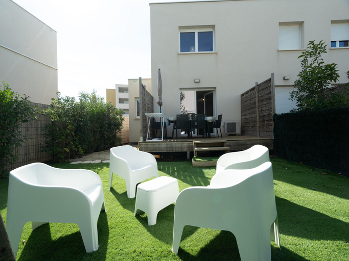 Others 4, Sunny Villa Stay in Serignan, Hérault