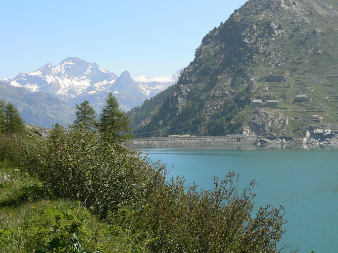 2, Apartment in Orelle near Ski Lift, Savoie