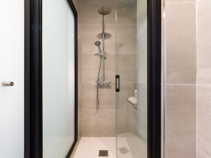 Bathroom 3, Studio by Playa de Las Canteras Beach, Las Palmas