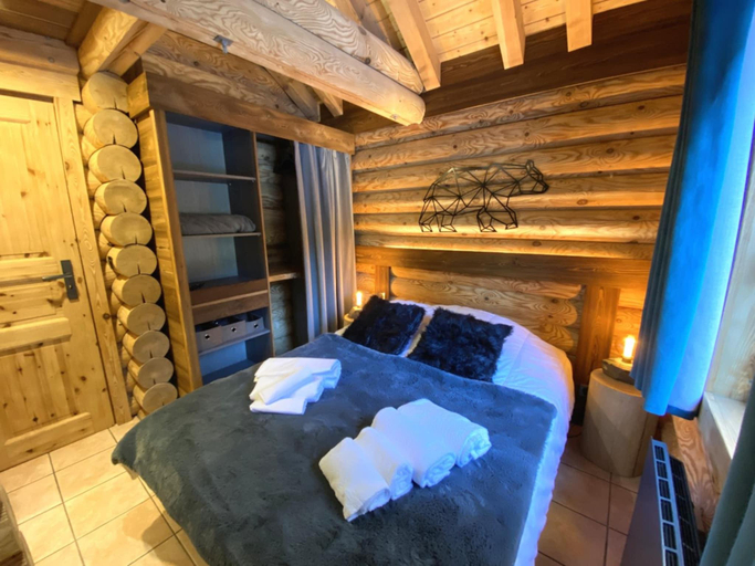 4, Chalet in La Bresse With Mountain Views, Vosges