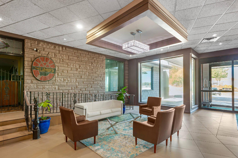 Public Area 2, Quality Inn & Conference Centre, Simcoe