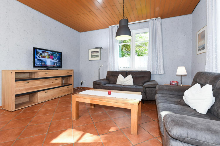 Others 3, Haus Alte Wache, Wittmund