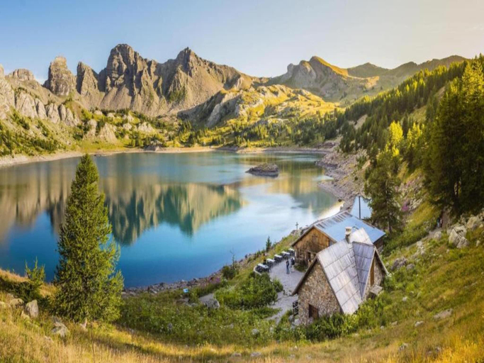 5, Apartment in French Alps with Pool, Alpes-de-Haute-Provence