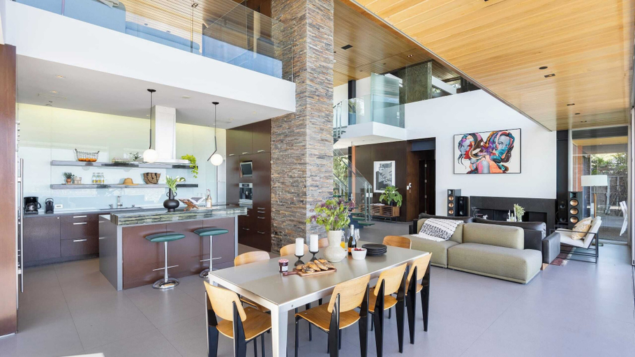 Food & Drinks 4, Hollywood Overlook by Avantstay Private Pool + Hot Tub Panoramic Views, Los Angeles