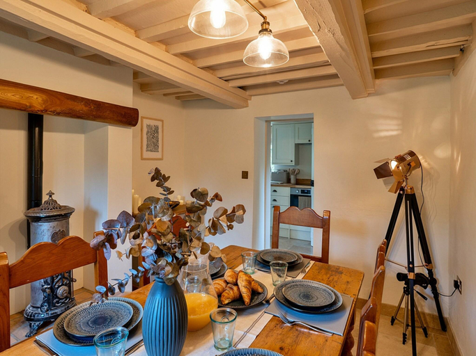 5, Cottage in Dorset near Lulworth Cove, Dorset