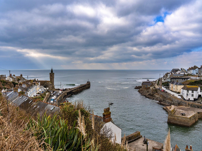 3, Cottage in Porthleven near Beach Harbour, Cornwall