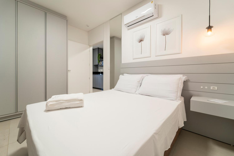 Bedroom 2, HY Apart Hotel, Bombinhas