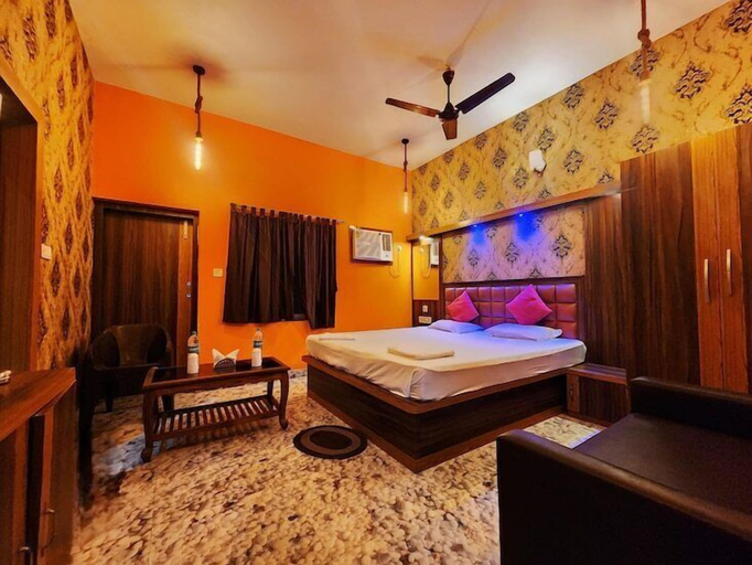 Room 1, Resort Garden Retreat, Purba Medinipur