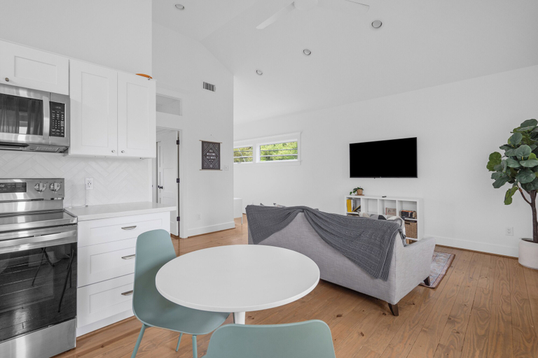 Dining 3, Solace One | Houston, Houston