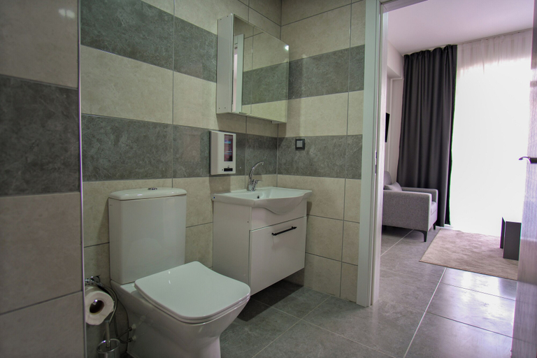 Bathroom 5, Clovers Thermal Resort & Spa, Kütahya