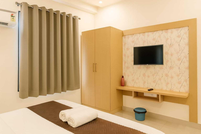 Room 4, Hari Niwaas Guest House by VM Stays, Varanasi