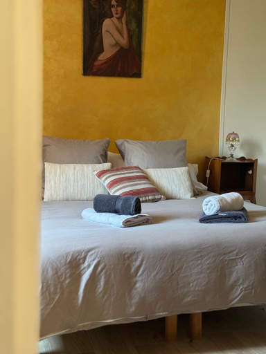 Bedroom 2, L'ESCALE Chambres et table d'hotes, Saône-et-Loire
