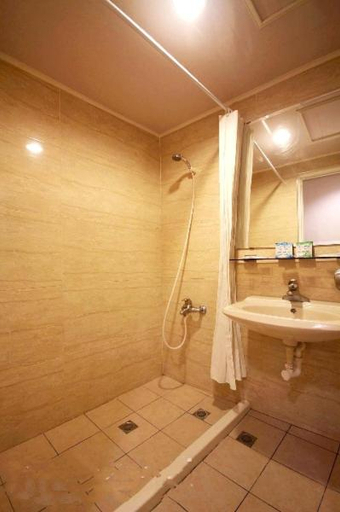 Bathroom 3, Taitung Traveler Hotel, Taitung