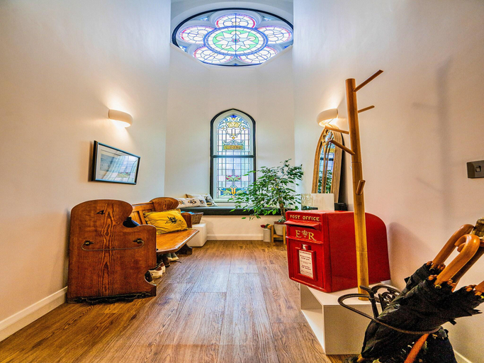 2, Apartment in Matlock near Peak District Trails, Derbyshire