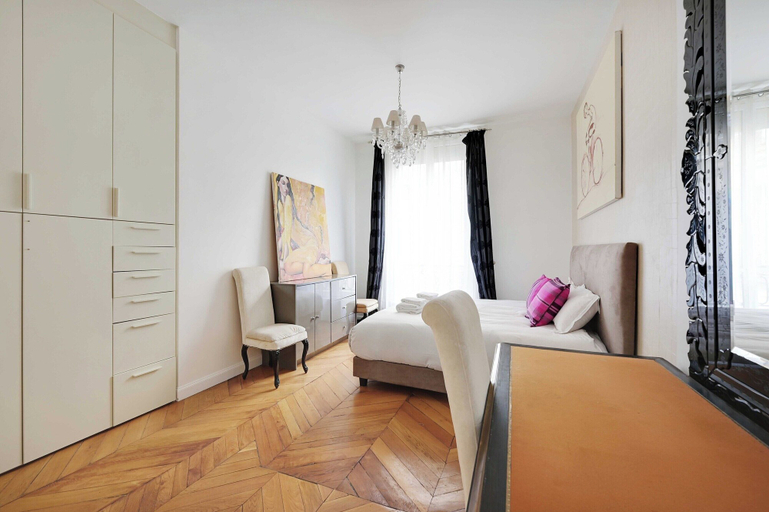 Room 3, Charming 2br/4p - Georges V / Champs-elysees, Paris
