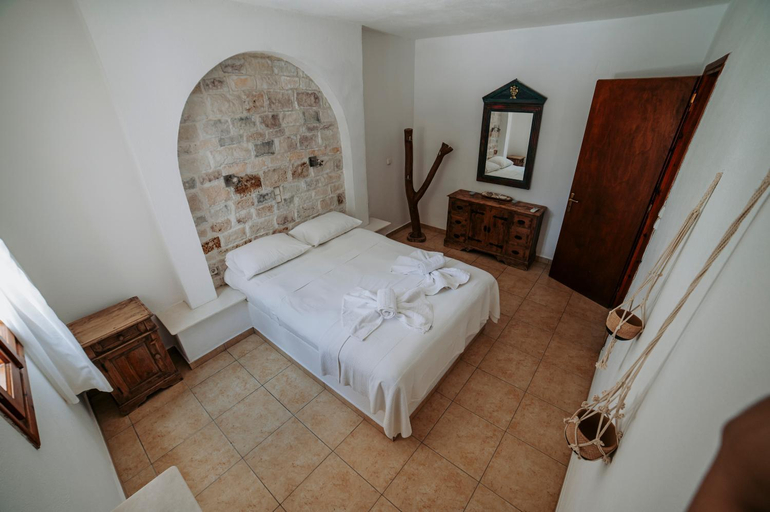 Bedroom 2, Summerland Holidays Resort, South Aegean