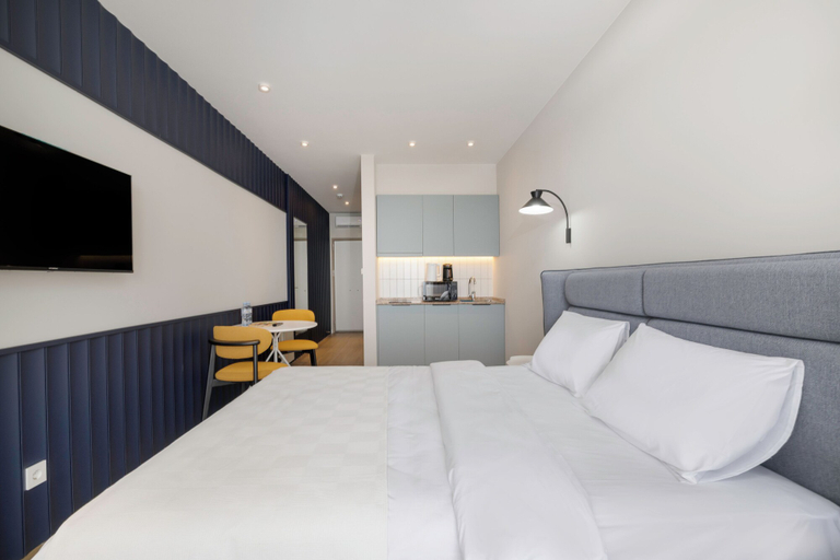 Room 2, Next White Aparthotel Official, Batumi