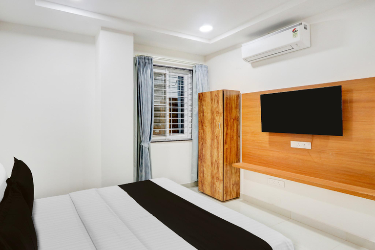 Facilities 4, Deluxe With Twin Bed Vishnu Grand, Warangal
