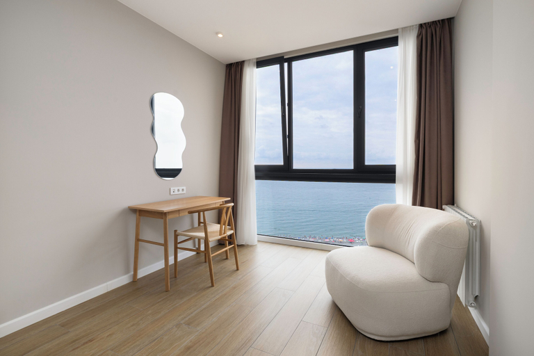 Beach/ocean view 3, Next White Aparthotel Official, Batumi