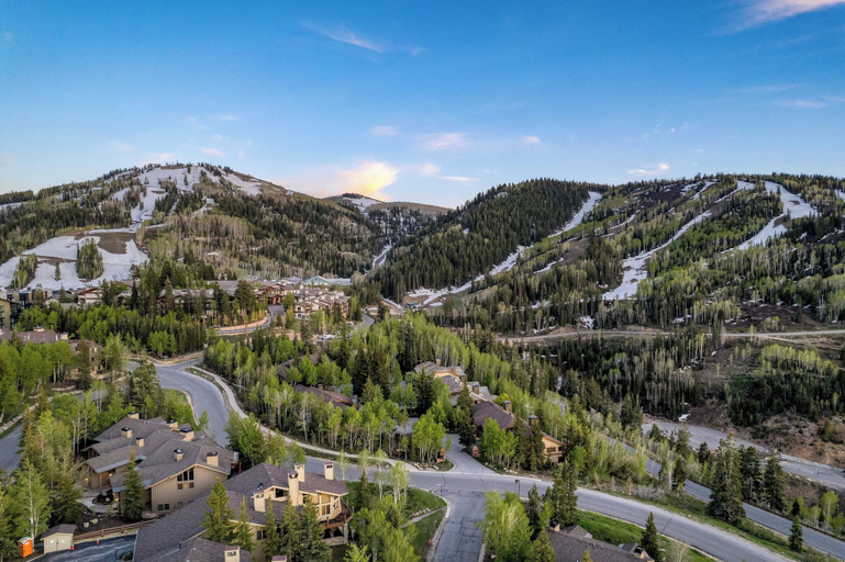 Interior 2, Deer Valley Delight by Avantstay Deer Valley Retreat + Spa, Summit