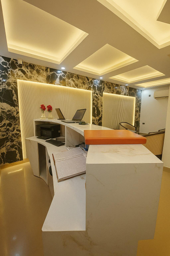 Reception 4, OPO Essential SKYNEX, Delhi