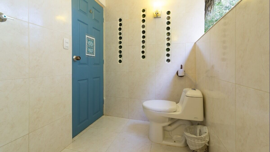 Bathroom 4, Rio Hostel Buritaca, Santa Marta (Dist. Esp.)