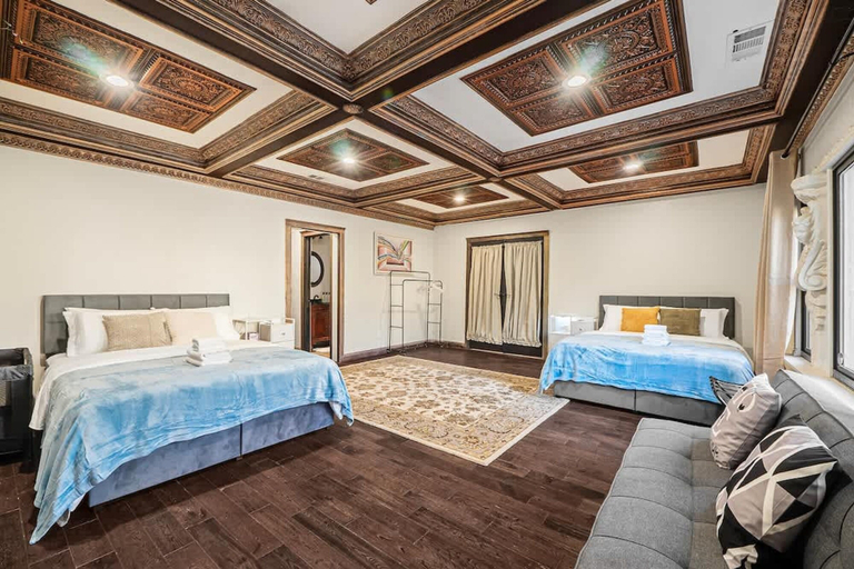 Room 3, SJ Downtown 5 BR Stunning House, Santa Clara