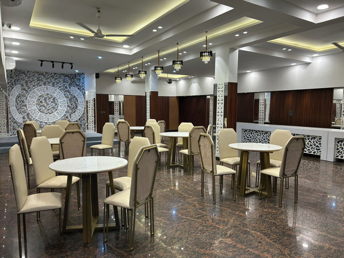 Restaurant 3, Hotel Future Inn and Banquet, Gautam Buddha Nagar