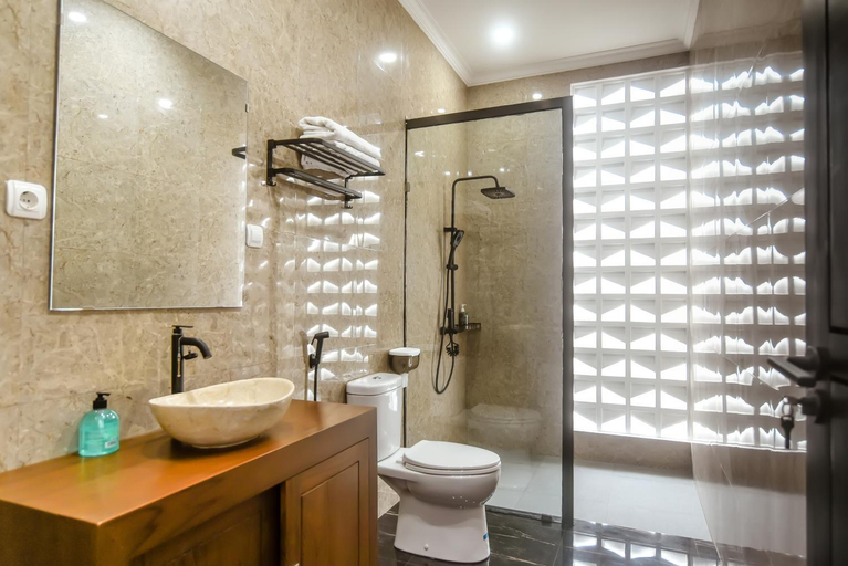 Shower, Wita Villa Lovina, Buleleng