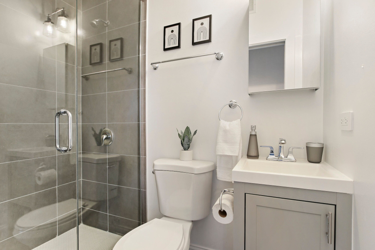 Bathroom 2, Central Park 3BR - CP S6, Cook
