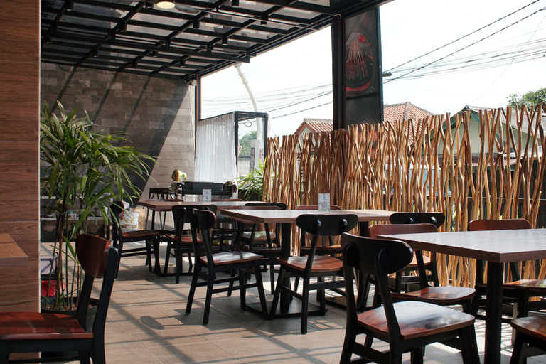 Food & Drinks 4, Villa Tropis Hambalang, Bogor