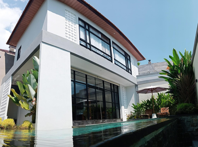1, Wita Villa Lovina, Buleleng