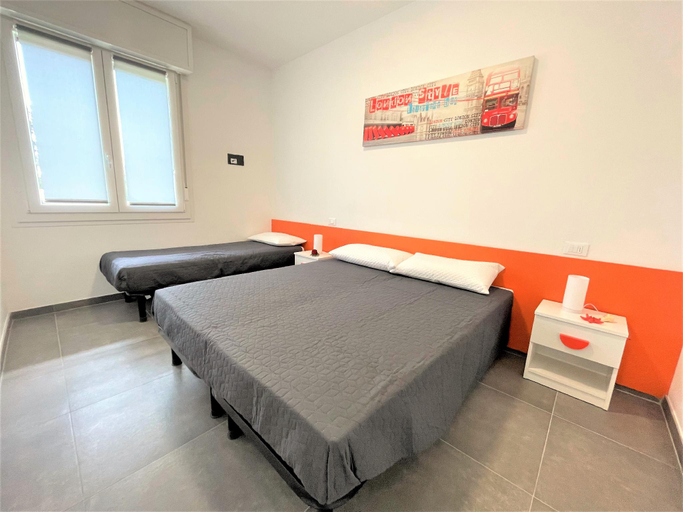 Bedroom 2, Modern flat in a villa with pool, Venezia