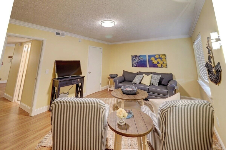 Floor plan 3, Family 2BR Retreat Near Beach + Pool Hilton Head, Beaufort
