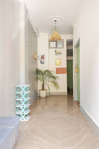 Lobby 4, Hostel De Offlanders Rishikesh • Stay • Connect • Explore, Garhwal