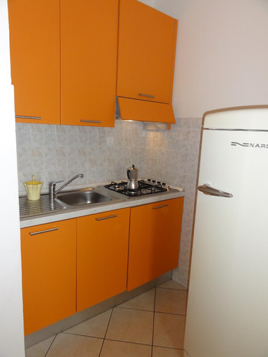 Kitchen 5, Cozy Apartment by the Beach, Venezia