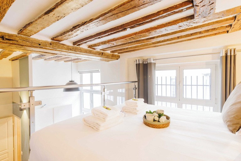 Room 2, Quiet Apartment 1br/4p - Place des Victoires, Paris