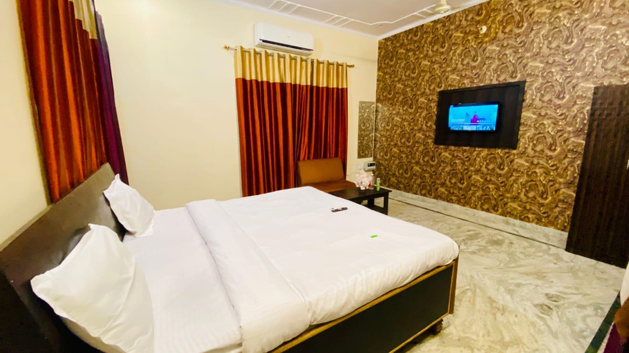 Bedroom 4, Hotel Prisha Stay Lucknow, Lucknow