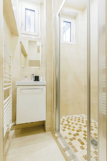 Bathroom 5, Quiet Apartment 1br/4p - Place des Victoires, Paris