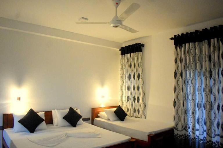 Room 3, Blue Sky Hotel Yala, Thissamaharama