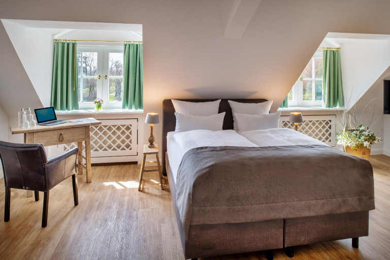 Bedroom 3, Schloss Rattey, Mecklenburgische Seenplatte