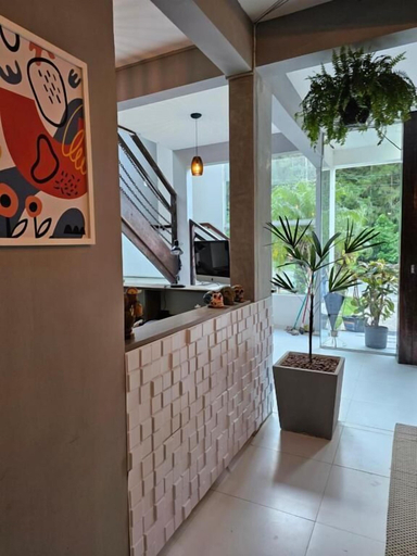 Lobby, Foresthouse Beach Hostel, Florianopolis