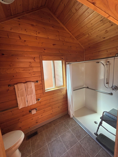 Bathroom 5, Mendocino Redwoods RV Resort, Mendocino