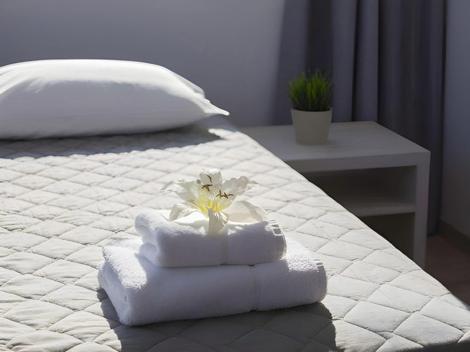Bedroom 3, Harmony Bay Hotel