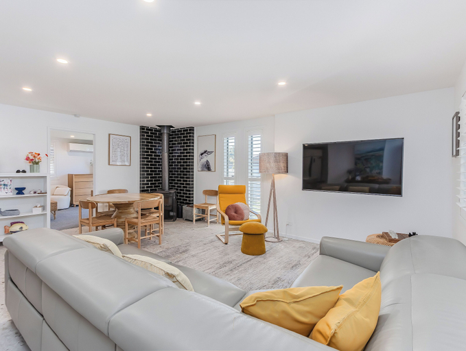Living area 3, Slow M Ocean Cabarita - Pet Friendly, Tweed - Tweed Coast