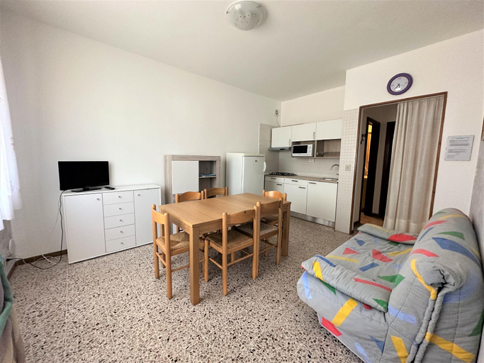 4, Bibione apartment close to promenade, Venezia