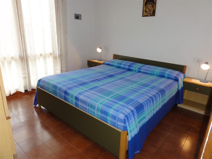Bedroom 4, Colorful apartment in a villa, Venezia