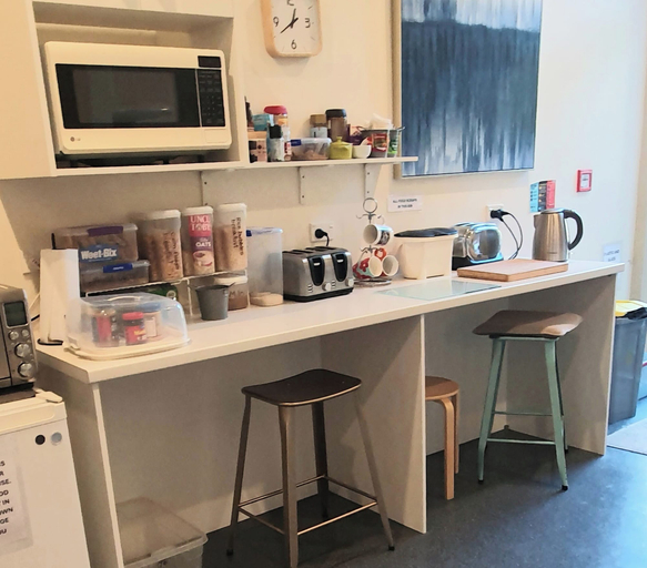 Breakfast area 2, Workstay at 123, Dunedin