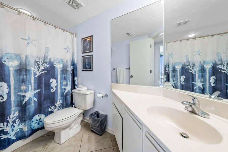 Bathroom 3, Pelican Pointe by Hosteeva, Baldwin
